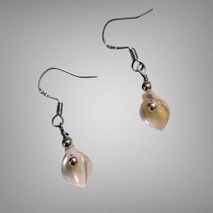 MOTHER OF PEARL CALLA LILY EARRINGS